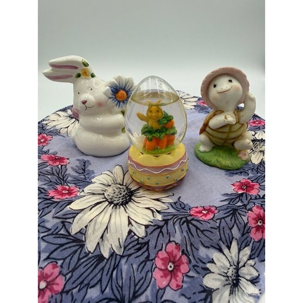 Easter Porcelain Collectibles, Bunny s/p shaker,Egg snow globe,Homco turtle cute